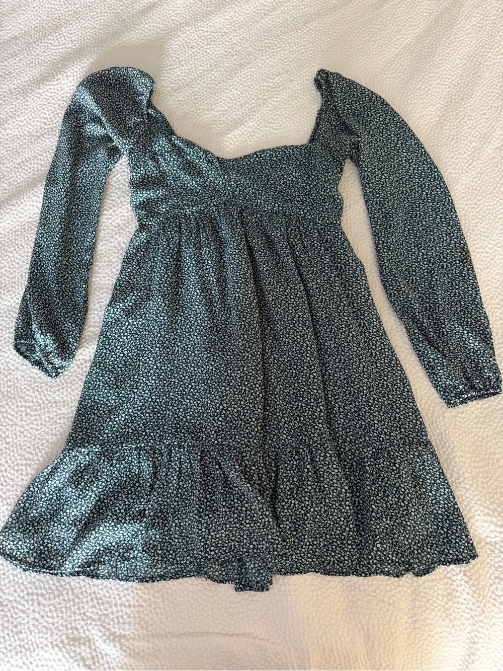 Abercrombie & Fitch Green Floral Long-Sleeve Smocked Dress XS TALL LENGTH